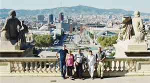 Septembre 2002 - Calin, Mariana, Sorin, Ana-Ruxandra et Michel à Barcelone