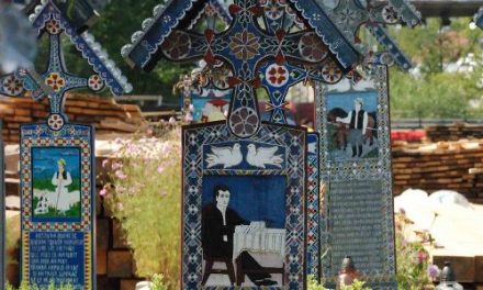 “Vocile din Cimitirul vesel””, la Săpânța